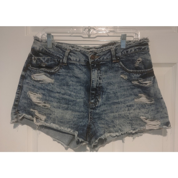 VINTAGE REUNION REWASH - Shorts - Picture 1 of 3